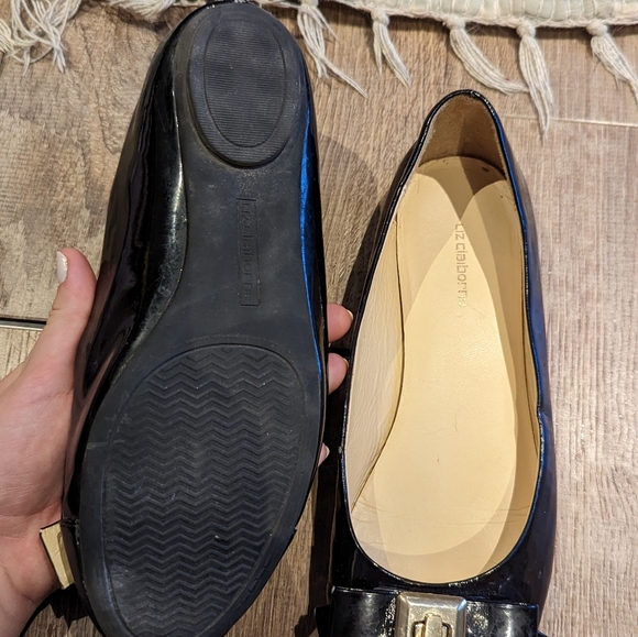 2/15 Liz Claiborne Ballet Flats - Picture 2 of 5